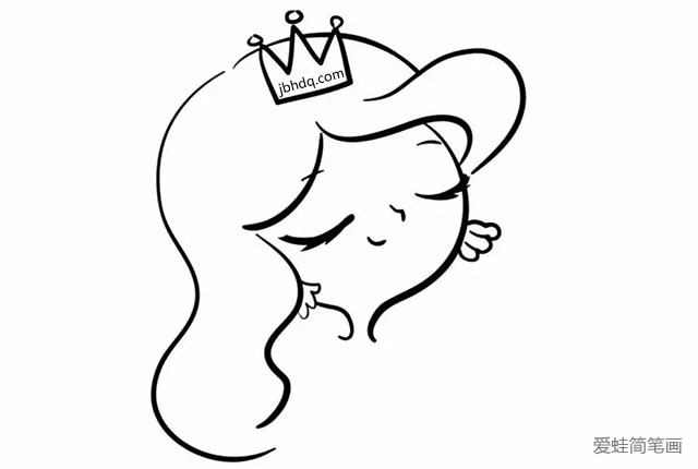 3.画出小美人鱼的头发 和头上的小皇冠 还有漂亮的耳环。