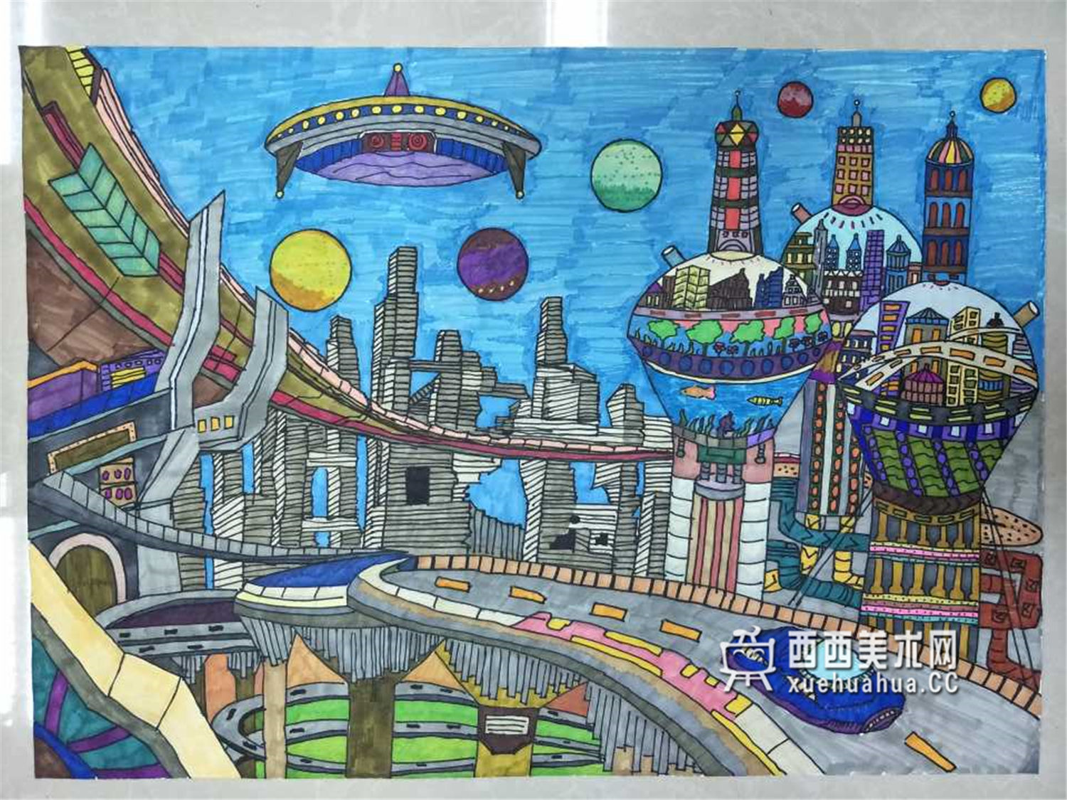 小学生二等奖获奖科幻画《未来城市》(1)