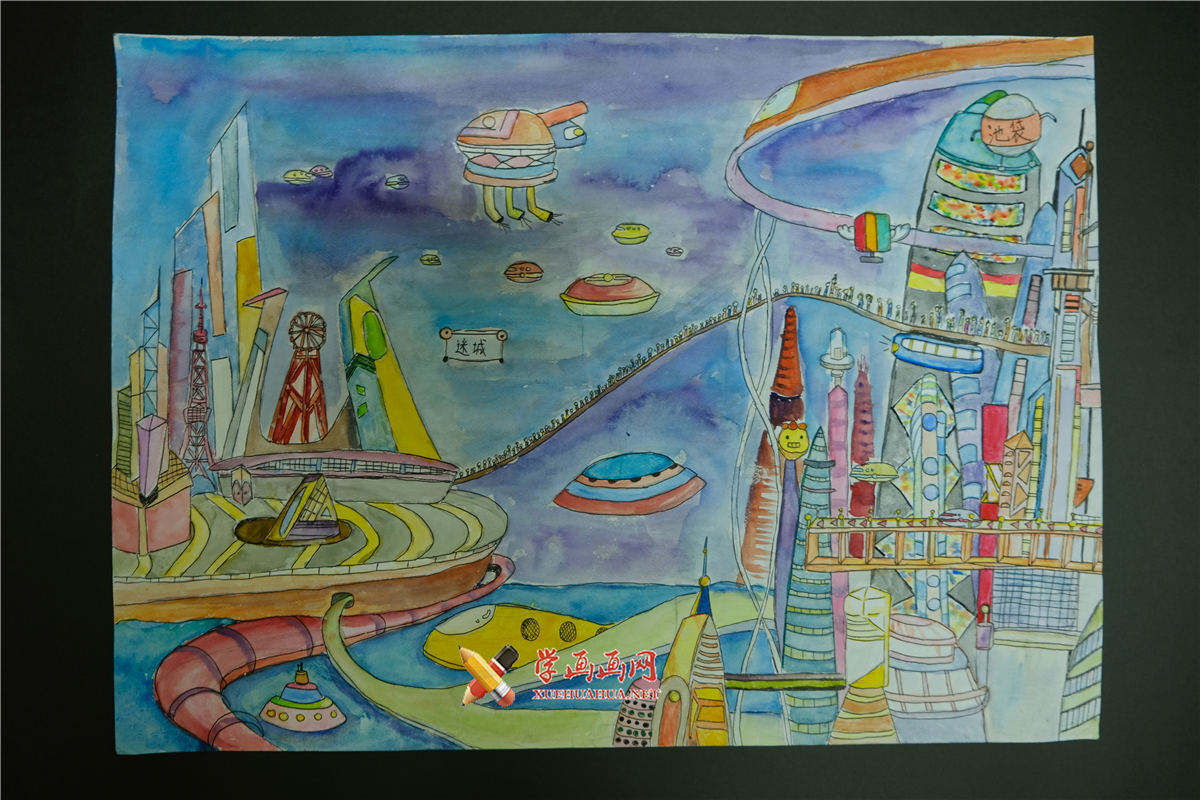 中学生获奖科幻画《未来高智能城巿》赏析(1)