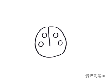 七星瓢虫简笔画